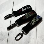 Vyšívaná klíčenka – Levandule černá - čtvrtý obrázek z galerie